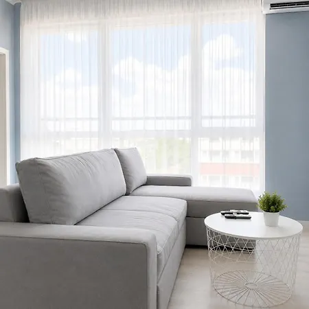 Cloud House 2 Bedrooms & Parking