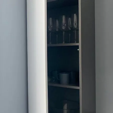 Cloud House 2 Bedrooms & Parking *